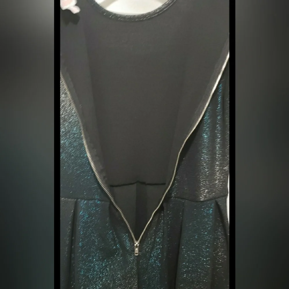 Lularoe Elegant Amelia Dress - Picture 4 of 5
